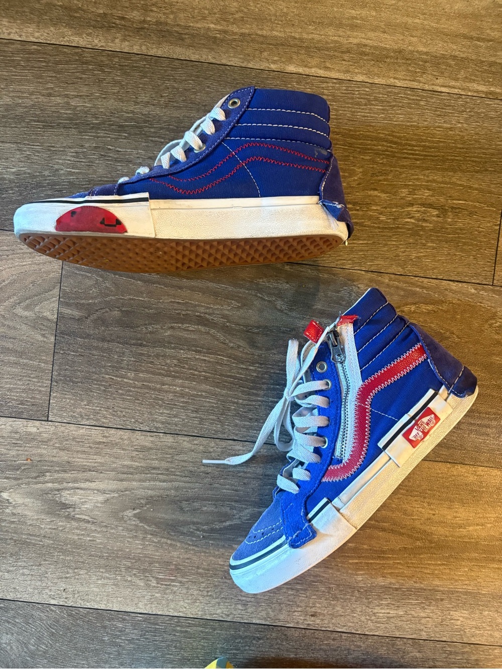 Vans Sk8-Hi Reissue Cap Skateboard Shoes